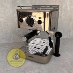 خرید و قیمت اسپرسوساز نوا ۱۴۹ یکی از بهترین و قابل اعتمادترین دستگاه‌های تهیه اسپرسو